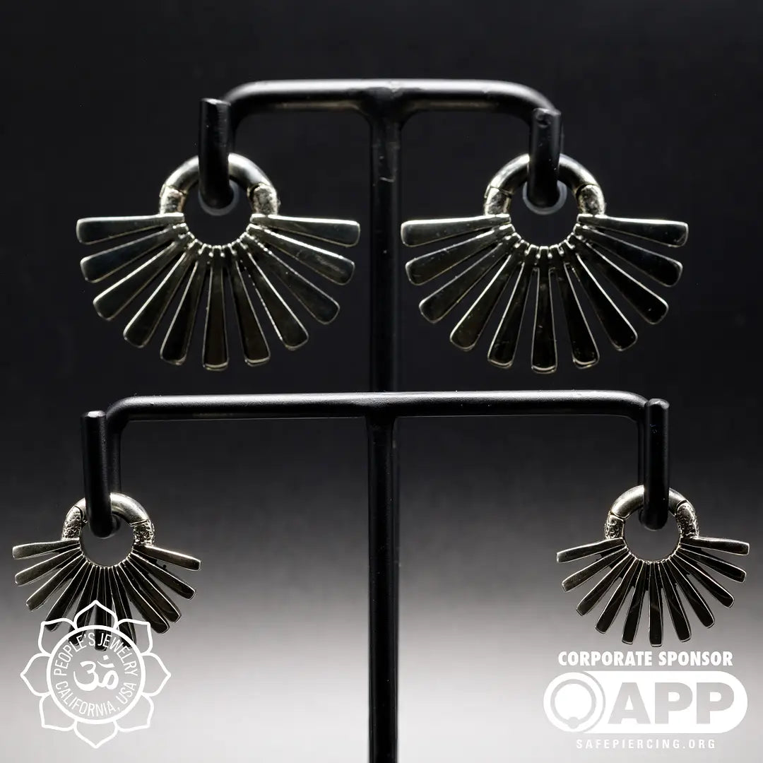 People's Jewelry White Brass Fan Clickers (Pair)