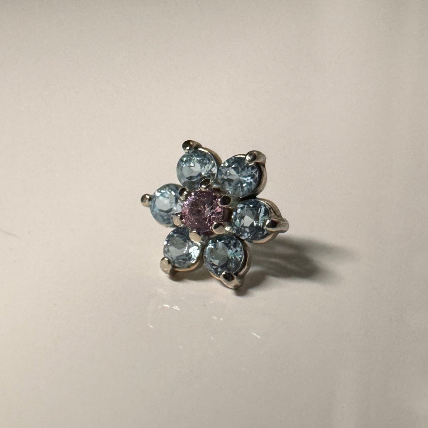 Anatometal 18k Solid White Gold Threadless Aquamarine & Primrose Flower End